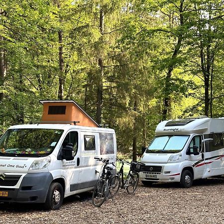 רדובליצ'ה Eco River Camp - Pitches מראה חיצוני תמונה
