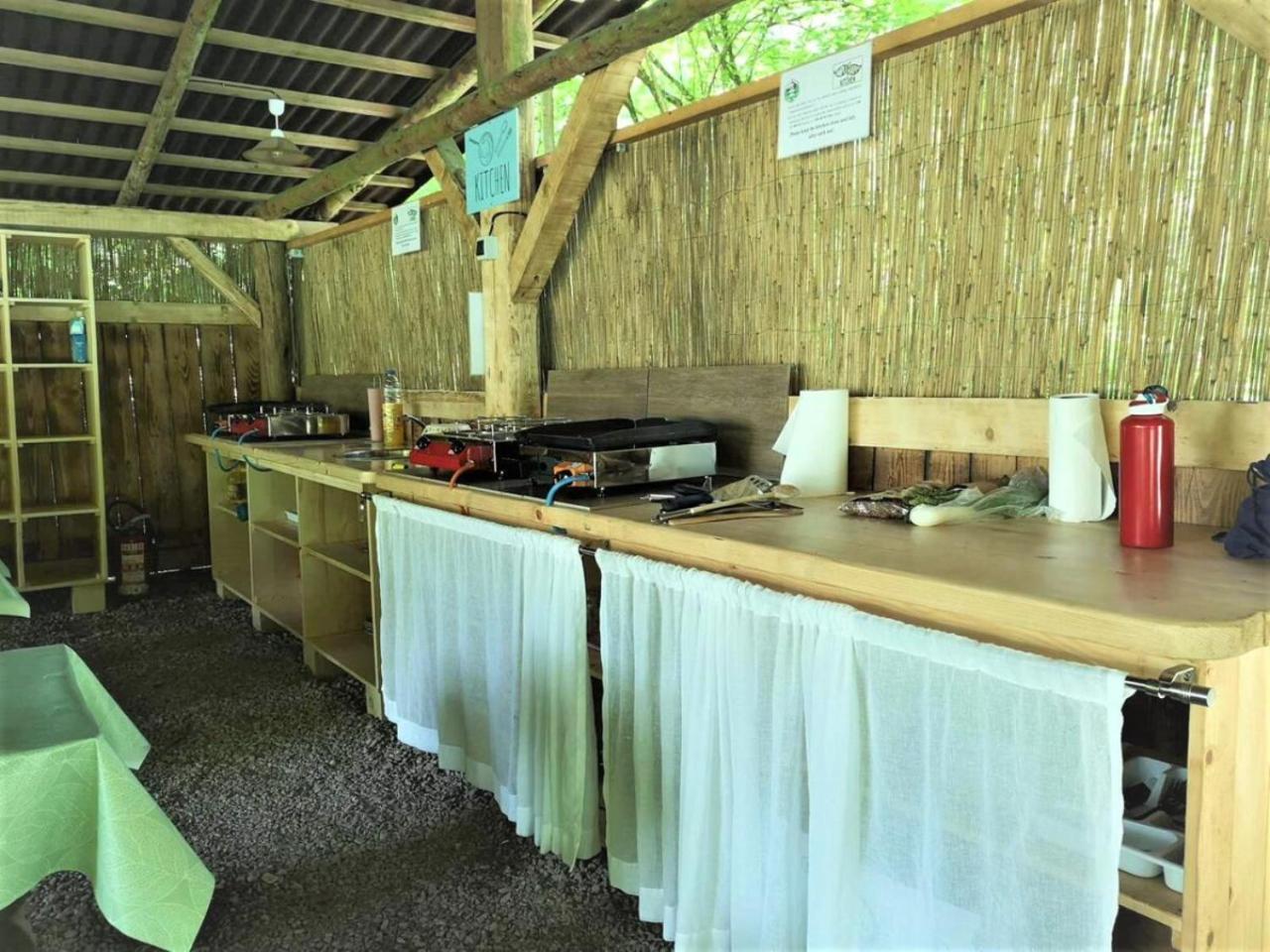 רדובליצ'ה Eco River Camp - Pitches מראה חיצוני תמונה