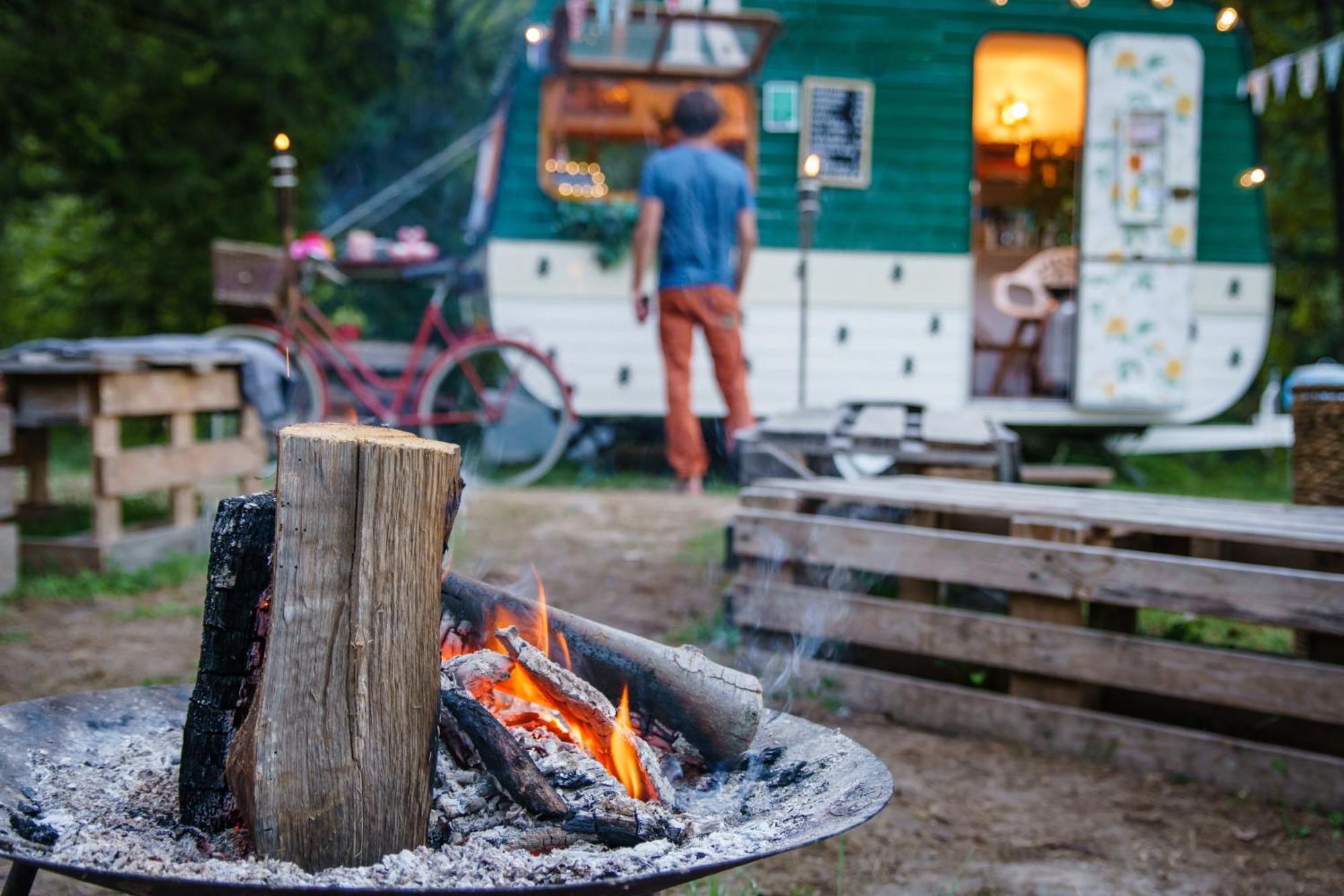 רדובליצ'ה Eco River Camp - Pitches מראה חיצוני תמונה