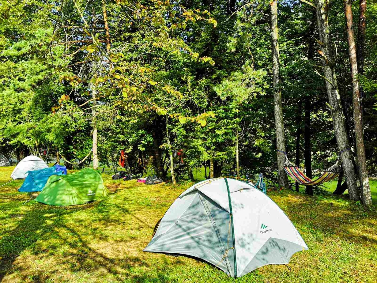 רדובליצ'ה Eco River Camp - Pitches מראה חיצוני תמונה